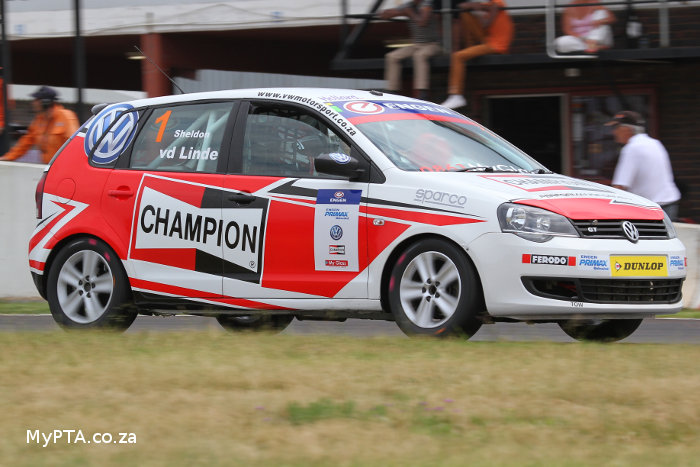 Sheldon van der Linde Champion