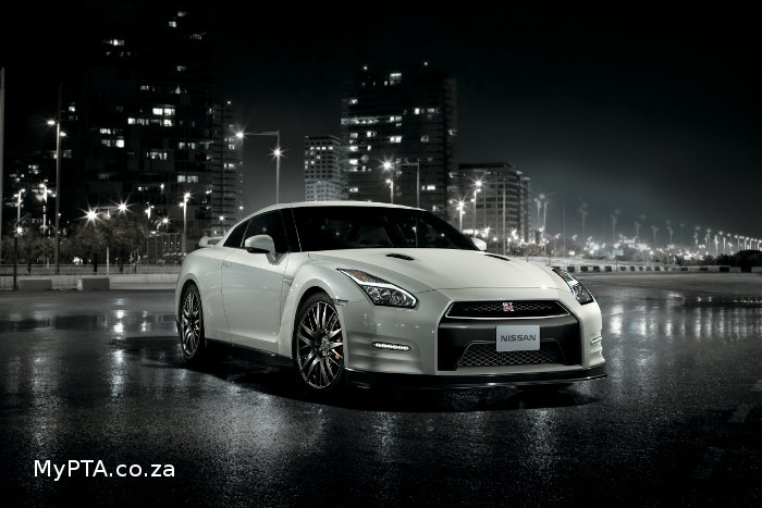 Nissan GTR